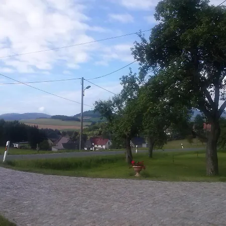 Ferienwohnung -am Fuß zum Zittauer Gebirge- Hainewalde Exterior foto